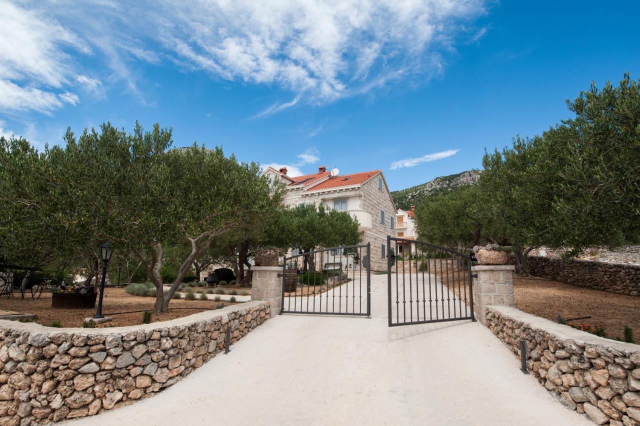 Villa Franka With Swimming Pool Μπολ Εξωτερικό φωτογραφία